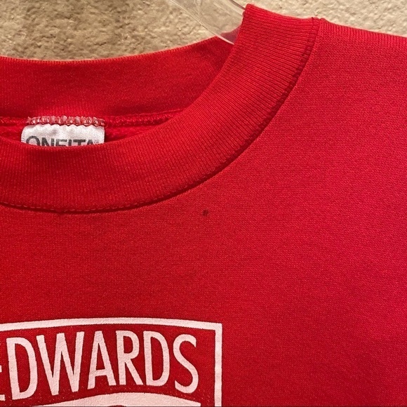 Vintage EDWARDS CINEMAS Red Graphic Sweatshirt Size XL - Picture 5 of 8